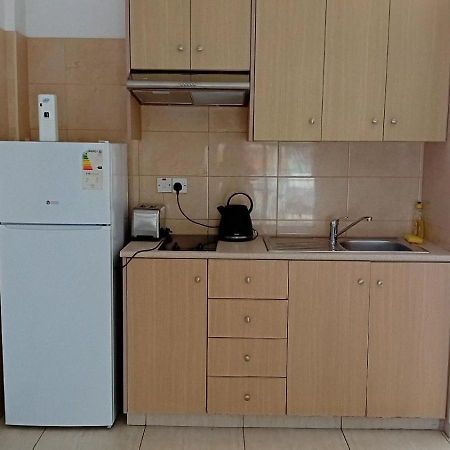 Napa Charles Apts أيا نابا المظهر الخارجي الصورة