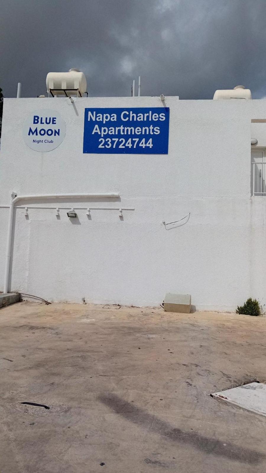 Napa Charles Apts أيا نابا المظهر الخارجي الصورة